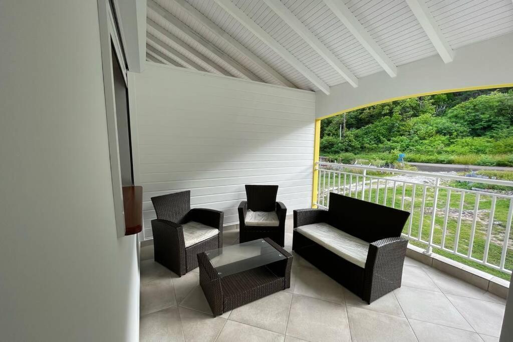 Modern Typique Avec Vue Sur Mer *